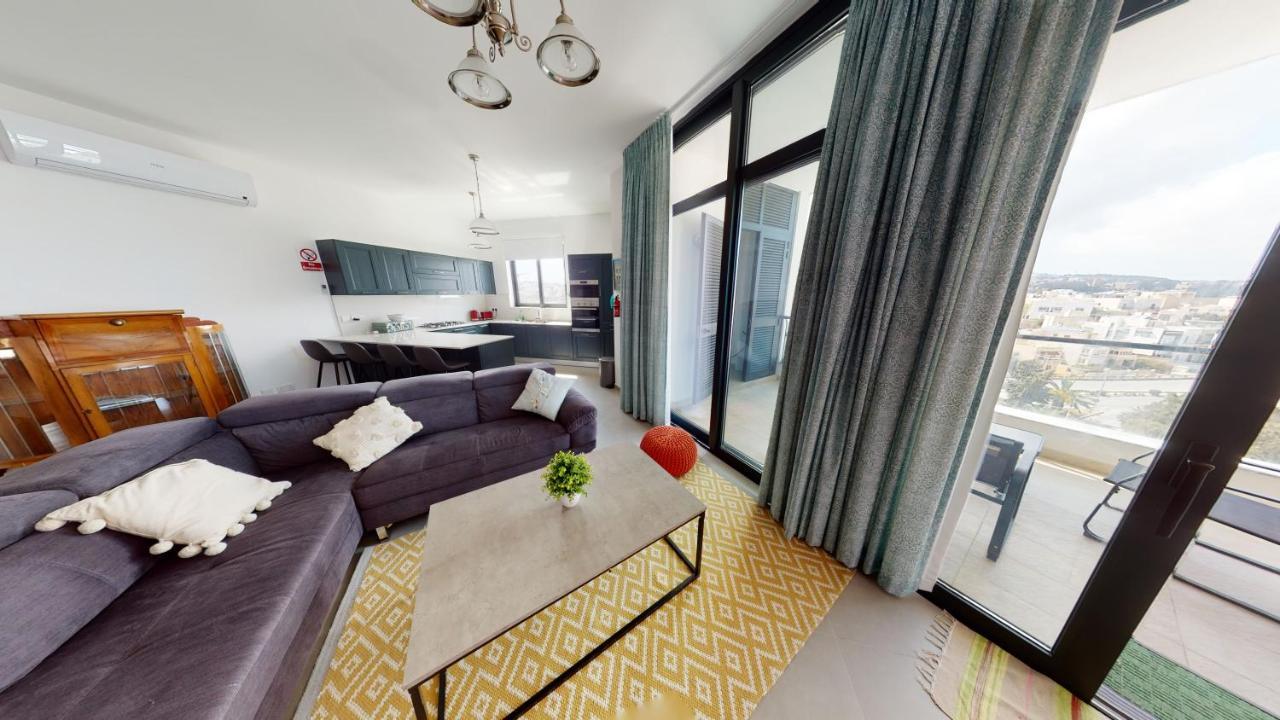 St Julians Central Luxury Apartment سانت جوليان المظهر الخارجي الصورة