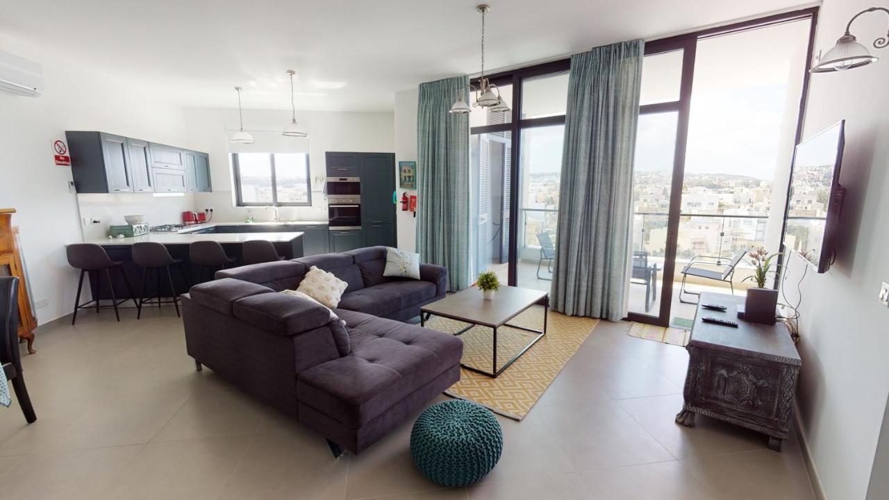 St Julians Central Luxury Apartment سانت جوليان المظهر الخارجي الصورة