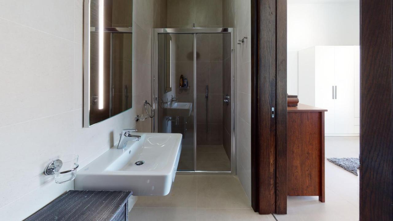 St Julians Central Luxury Apartment سانت جوليان المظهر الخارجي الصورة