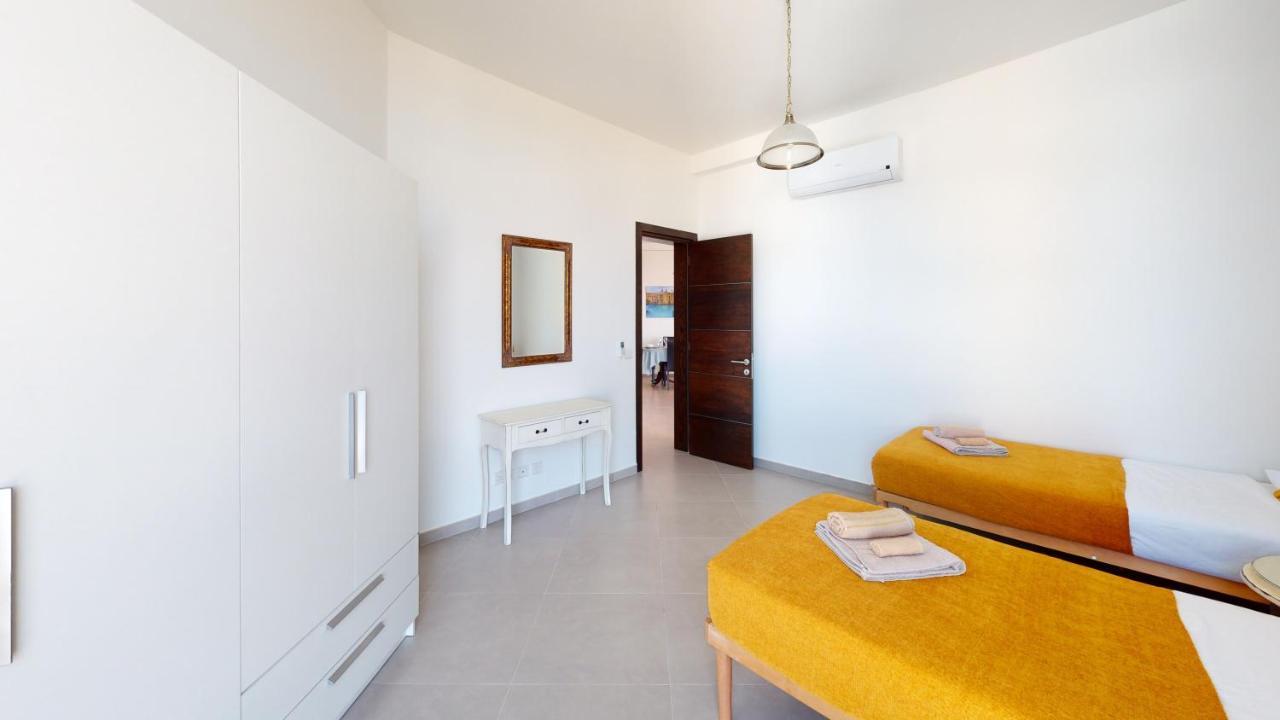 St Julians Central Luxury Apartment سانت جوليان المظهر الخارجي الصورة